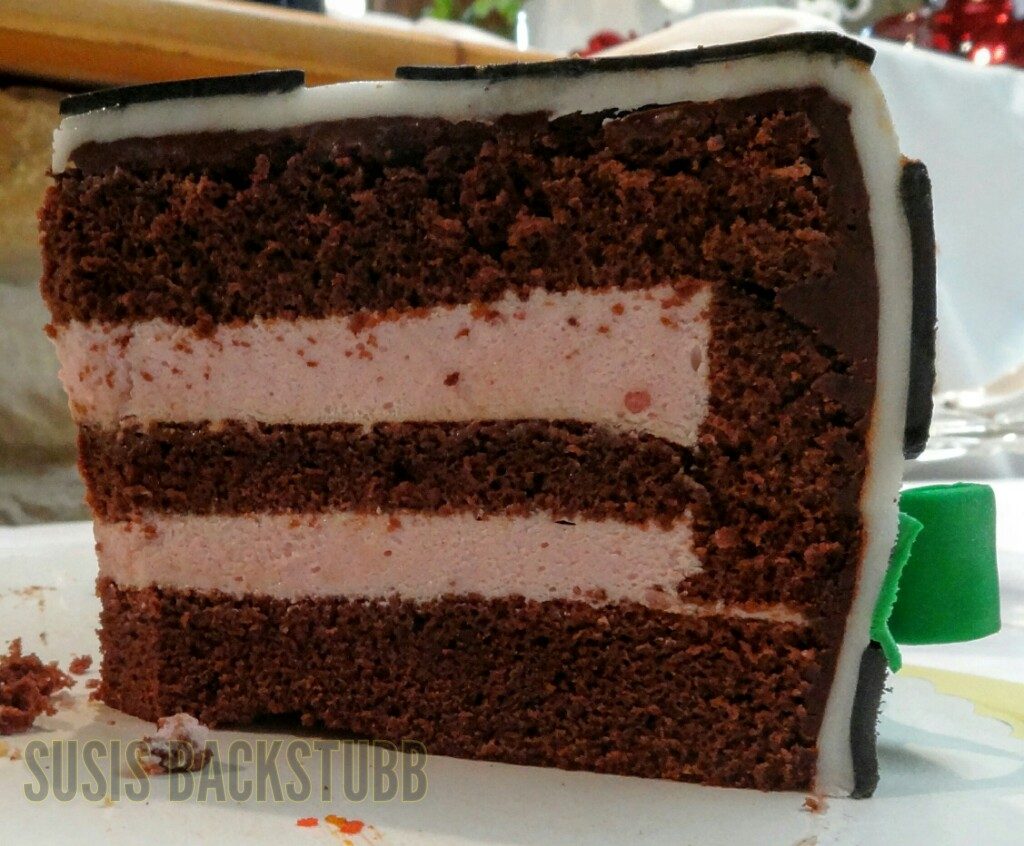 Blumige Fondant Geburtstags Torte