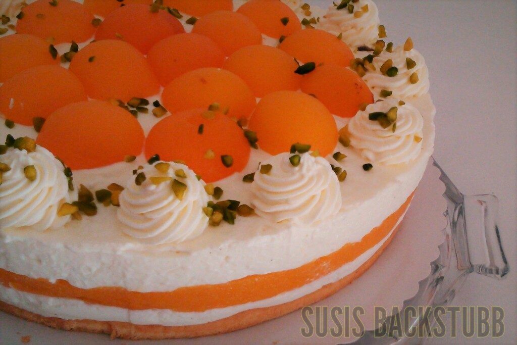 Aprikosen Joghurt Torte