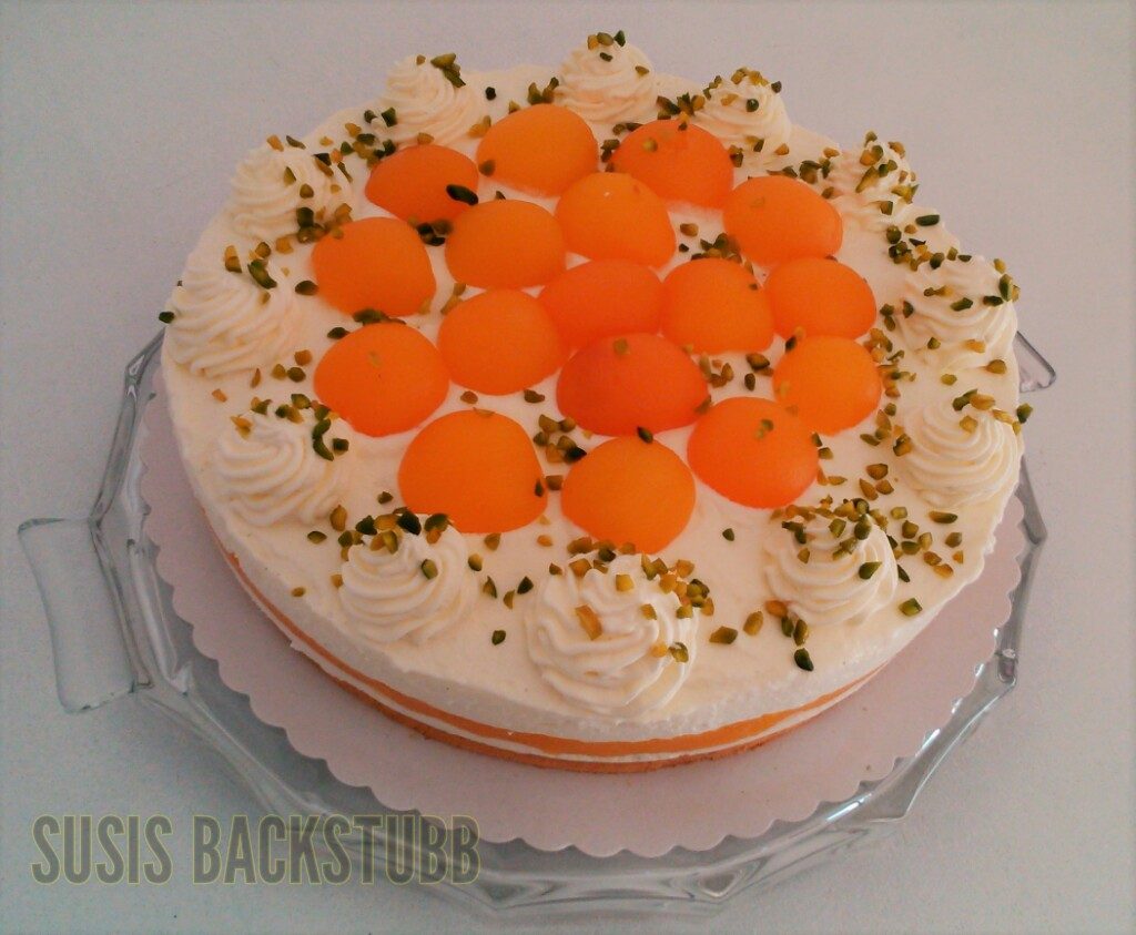Aprikosen Joghurt Torte