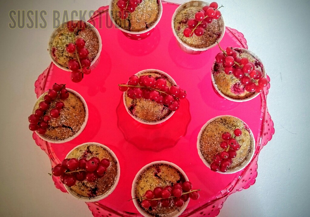 Johannisbeer Mohn Muffins