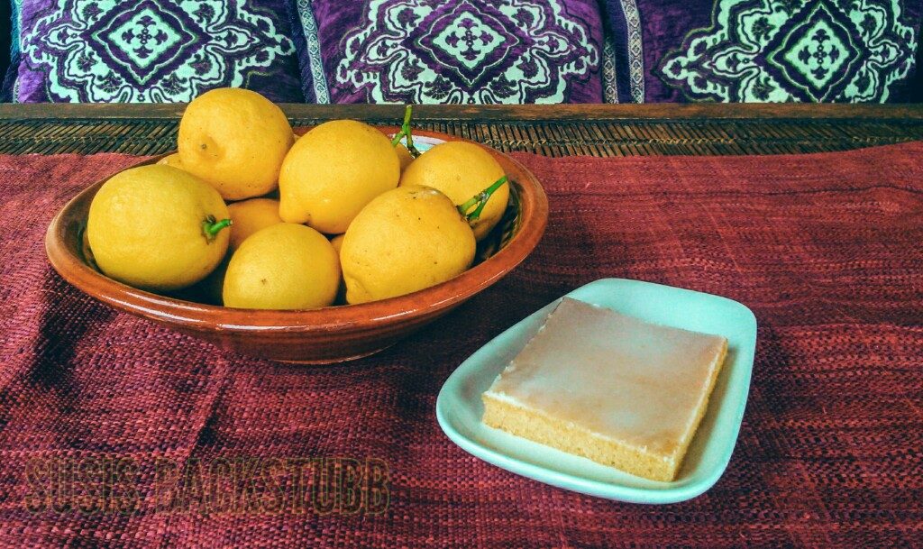 Zitronen Blechkuchen